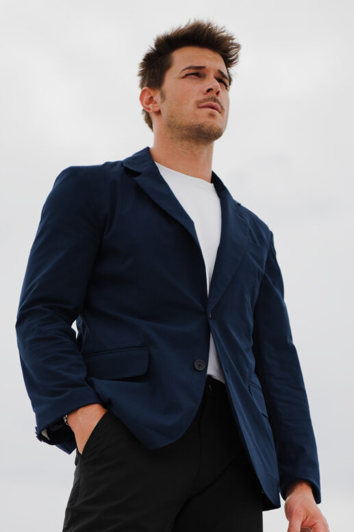 The Navy Aeroflex Performance Blazer