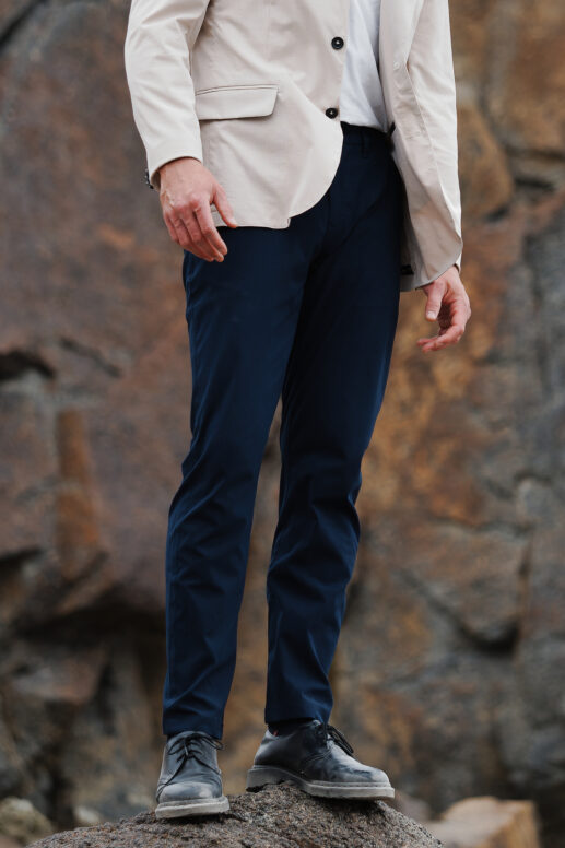 The Navy Aeroflex Performance Pants